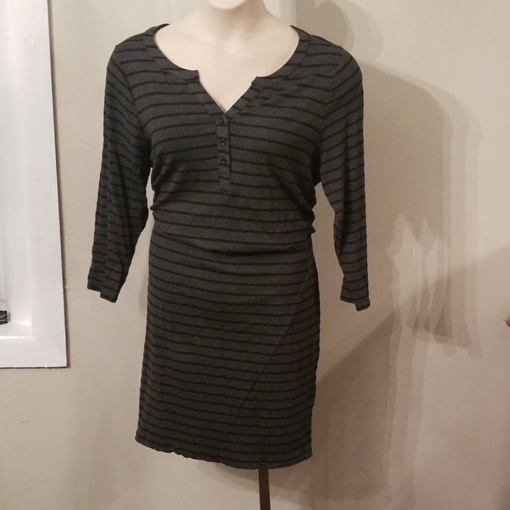 Striped fitted dress